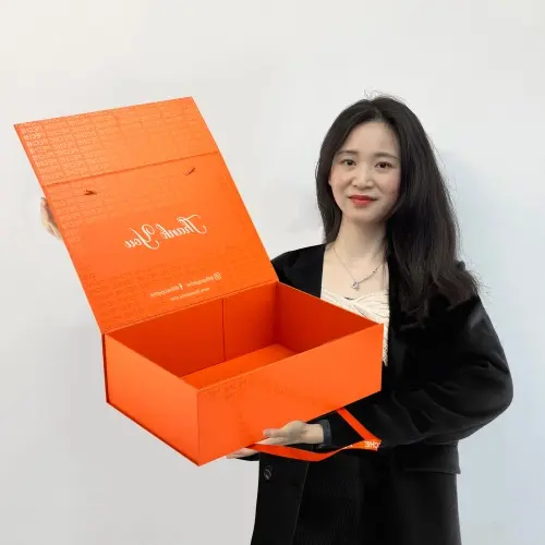 Custom Magnetic Flip Top Boxes for Apparel Brands | GPLPAK
