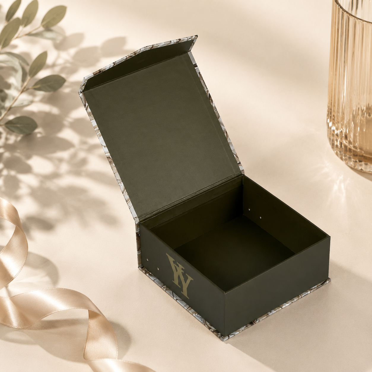 Precision-Engineered-Magnetic-Rigid-Box-with-Perfect-Alignment Precision-Engineered-Magnetic-Rigid-Box-with-Perfect-Alignment